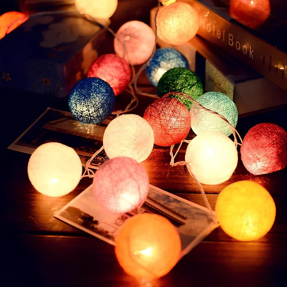 LED Lichtslinger met Ballen Decoratieve Sfeerverlichting