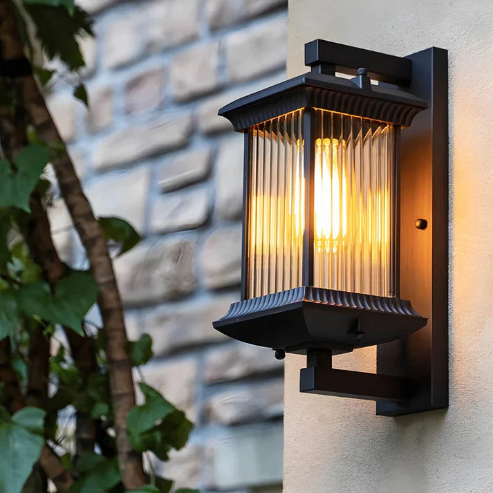 Buitenwandlamp Klassiek Lantaarn Design met Geribbeld Glas voor Tuin en Terras