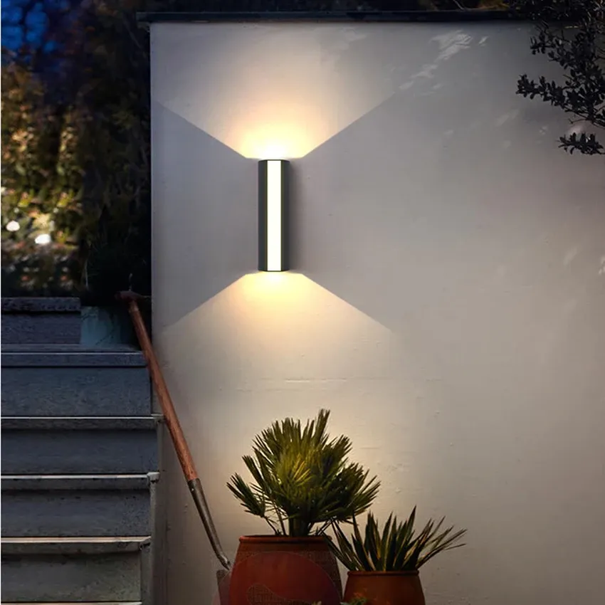 Buitenwandlamp Modern met LED en Up-Down Verlichting voor Tuin en Terras