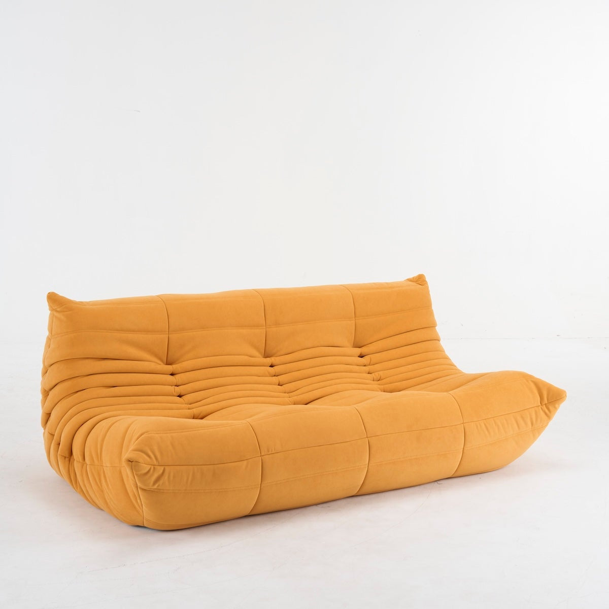 Driezits Lounge Bank Retro met Golvend Gestikt Design