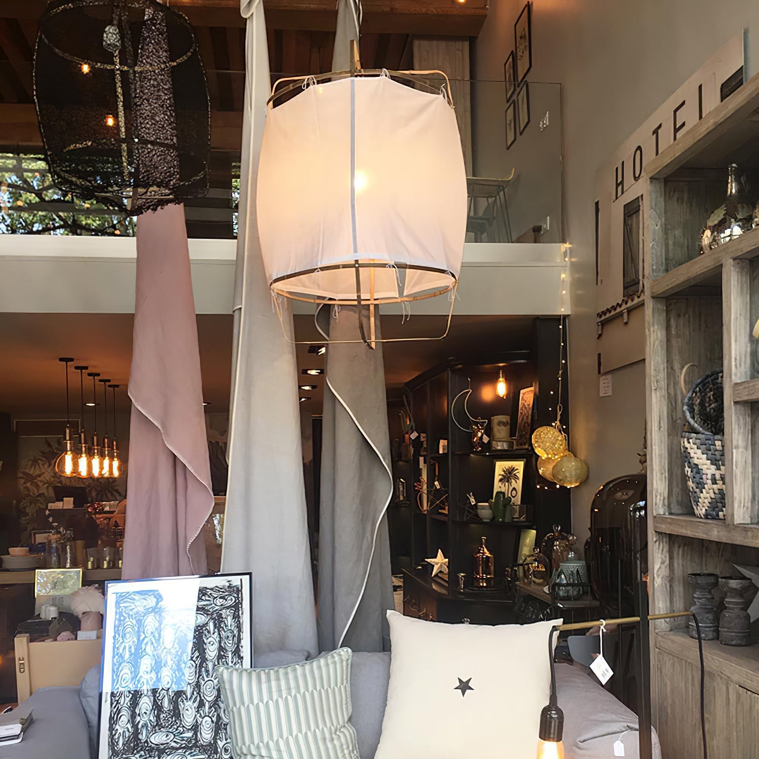 Hanglamp Bohemian met Stoffen Kap en Bamboe Frame