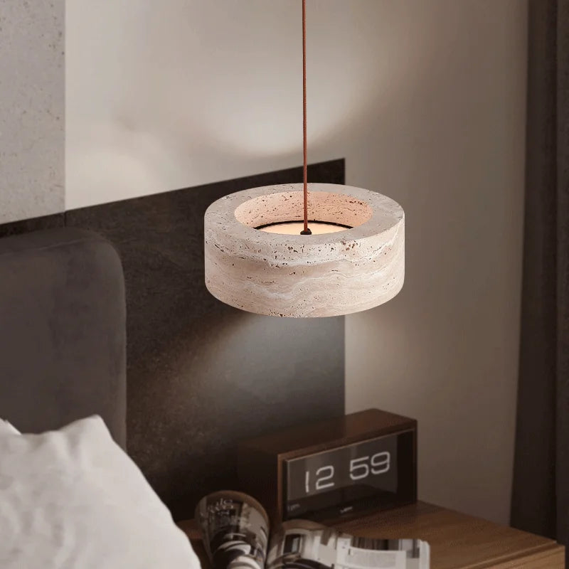 Hanglamp Minimalistisch met Ronde Travertine Kap en Verstelbare Hoogte