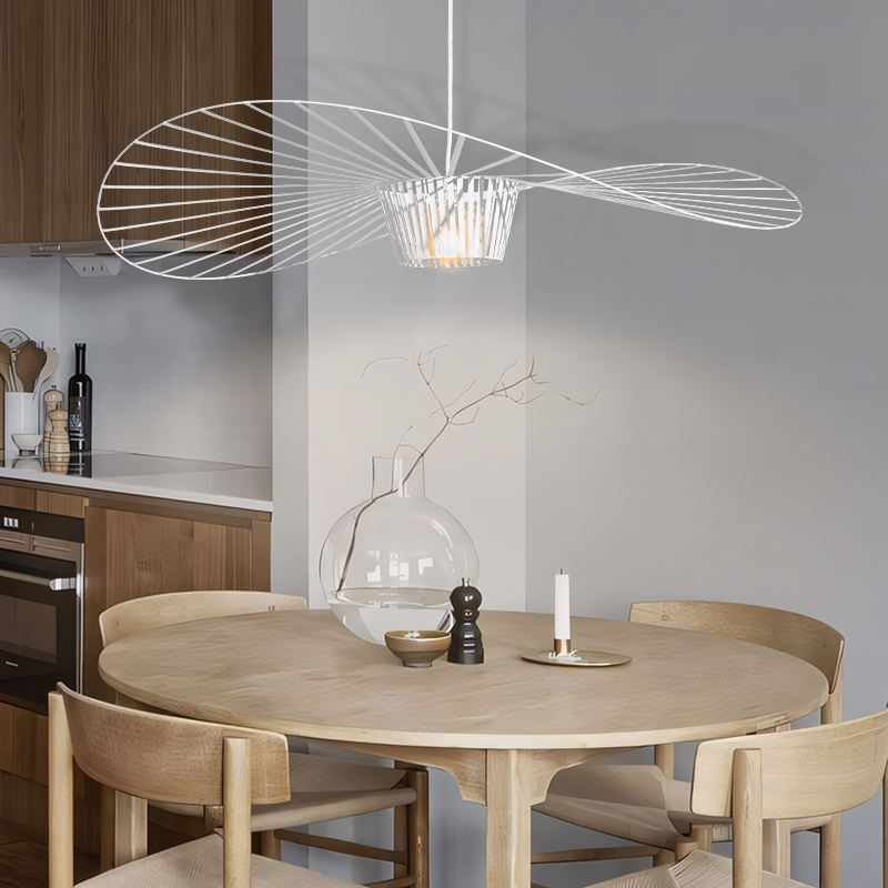 Hanglamp Minimalistisch met Strooien Hoed Design en Draadframe