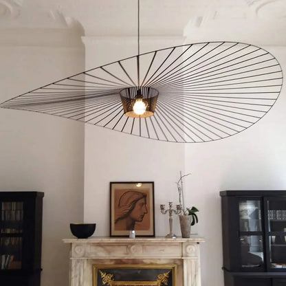 Hanglamp Minimalistisch met Strooien Hoed Design en Draadframe