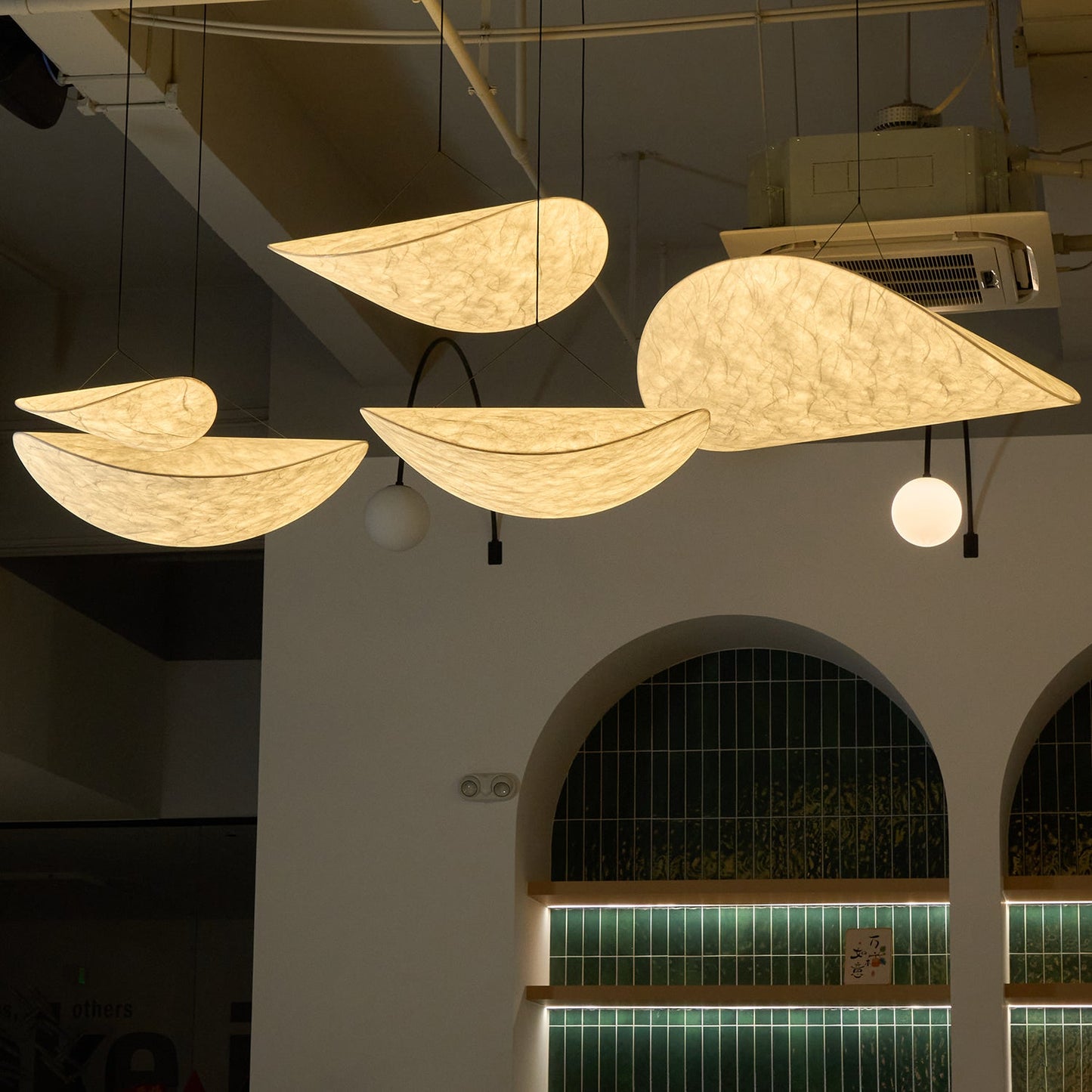 Hanglamp Minimalistisch met Wolkvormige Kap en Geïntegreerde LED