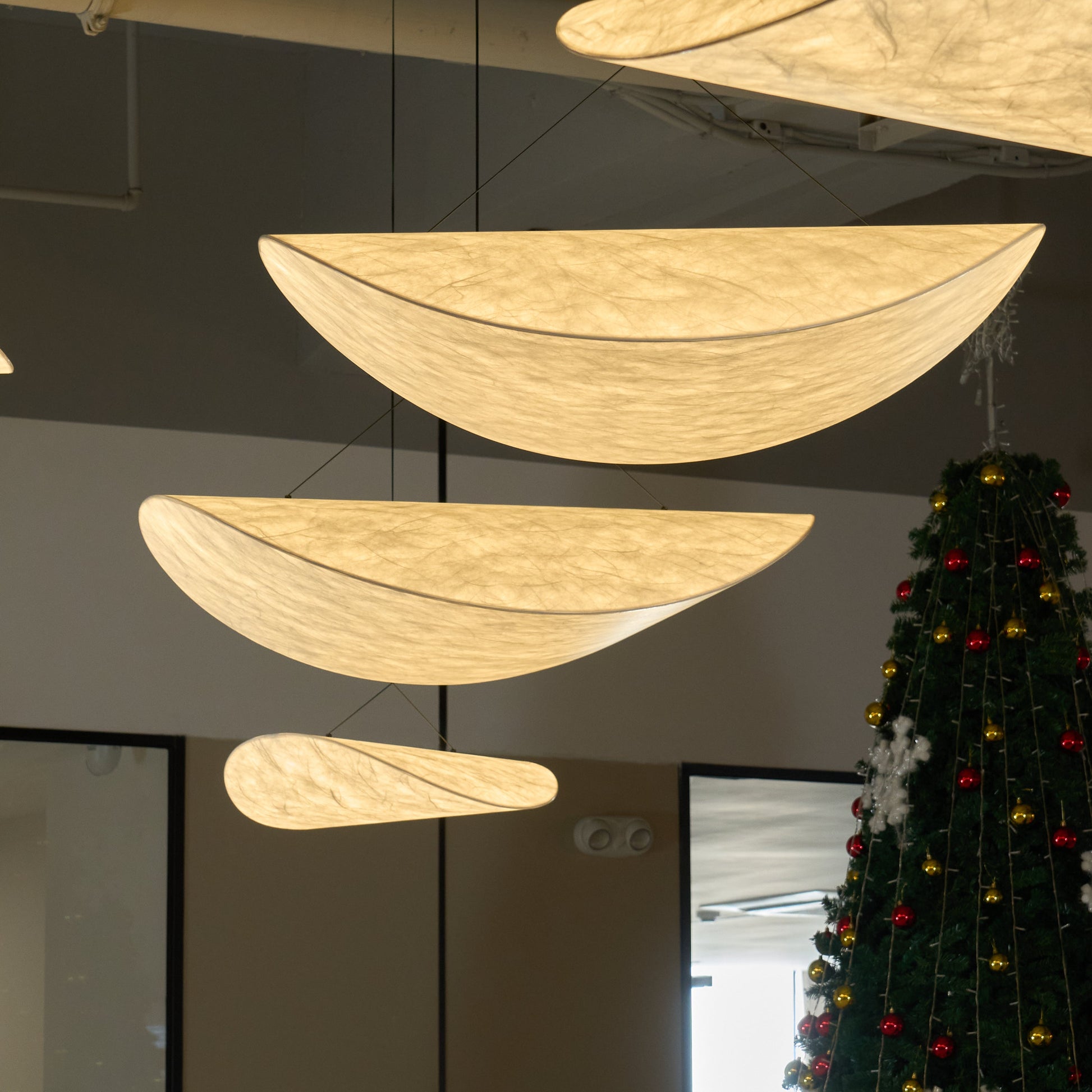 Hanglamp Minimalistisch met Wolkvormige Kap en Geïntegreerde LED