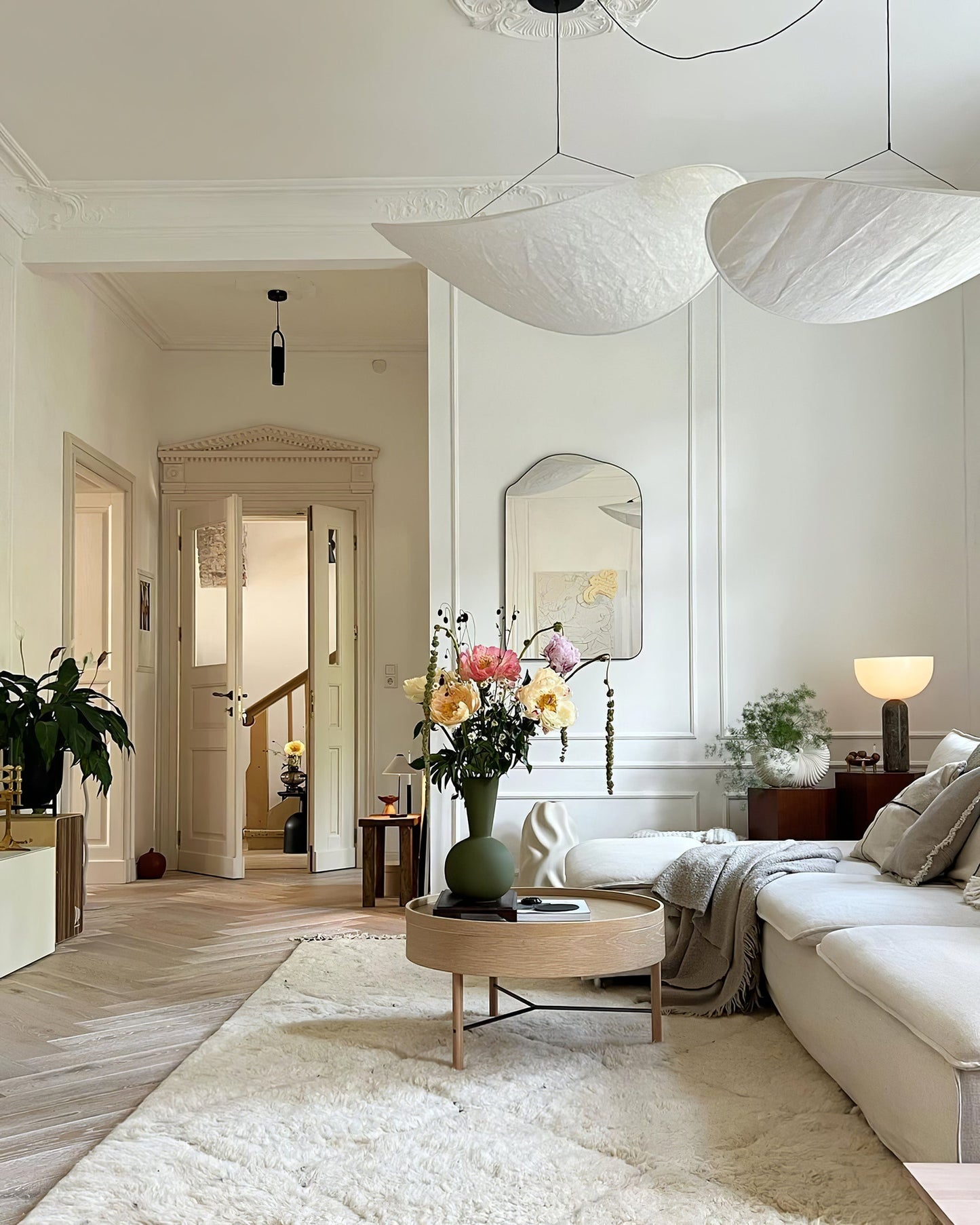 Hanglamp Minimalistisch met Wolkvormige Kap en Geïntegreerde LED