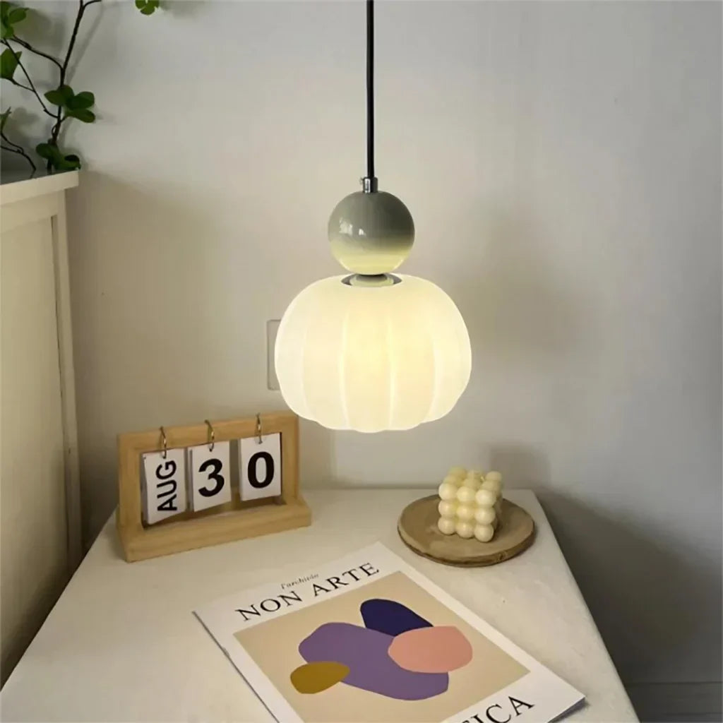Hanglamp Modern met Bol Diffuser en Metalen Accent