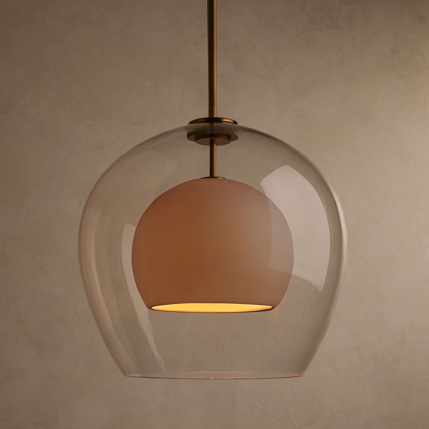 Hanglamp Modern met Dubbele Glazen Bol en Messing Ophanging