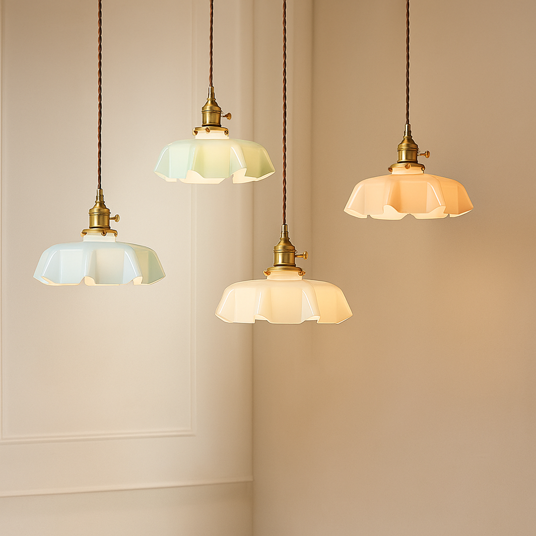Hanglamp Retro met Bloemenrand en Messing Fitting