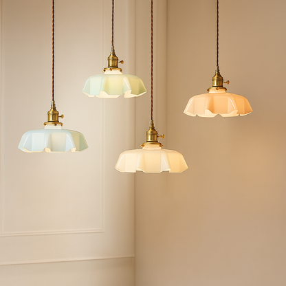 Hanglamp Retro met Bloemenrand en Messing Fitting