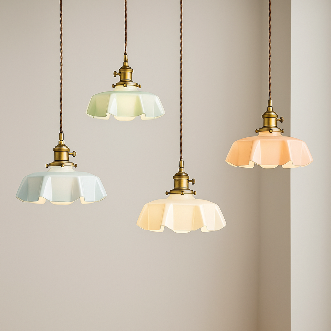 Hanglamp Retro met Bloemenrand en Messing Fitting
