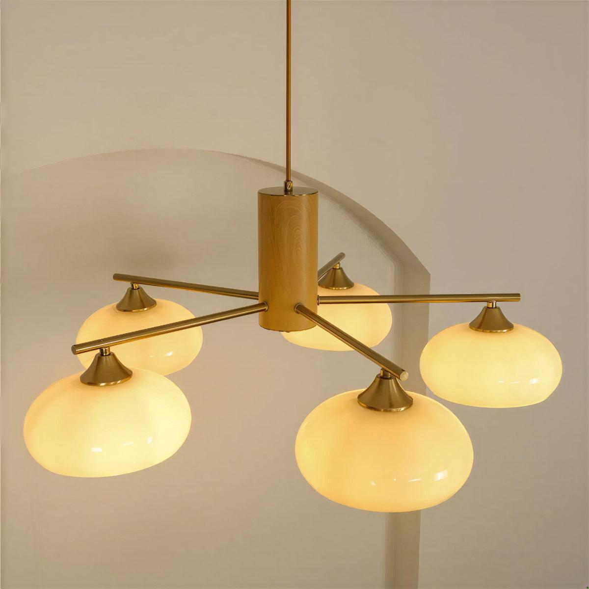 Hanglamp Retro met Glazen Kappen en Messing Armen voor Eetkamer