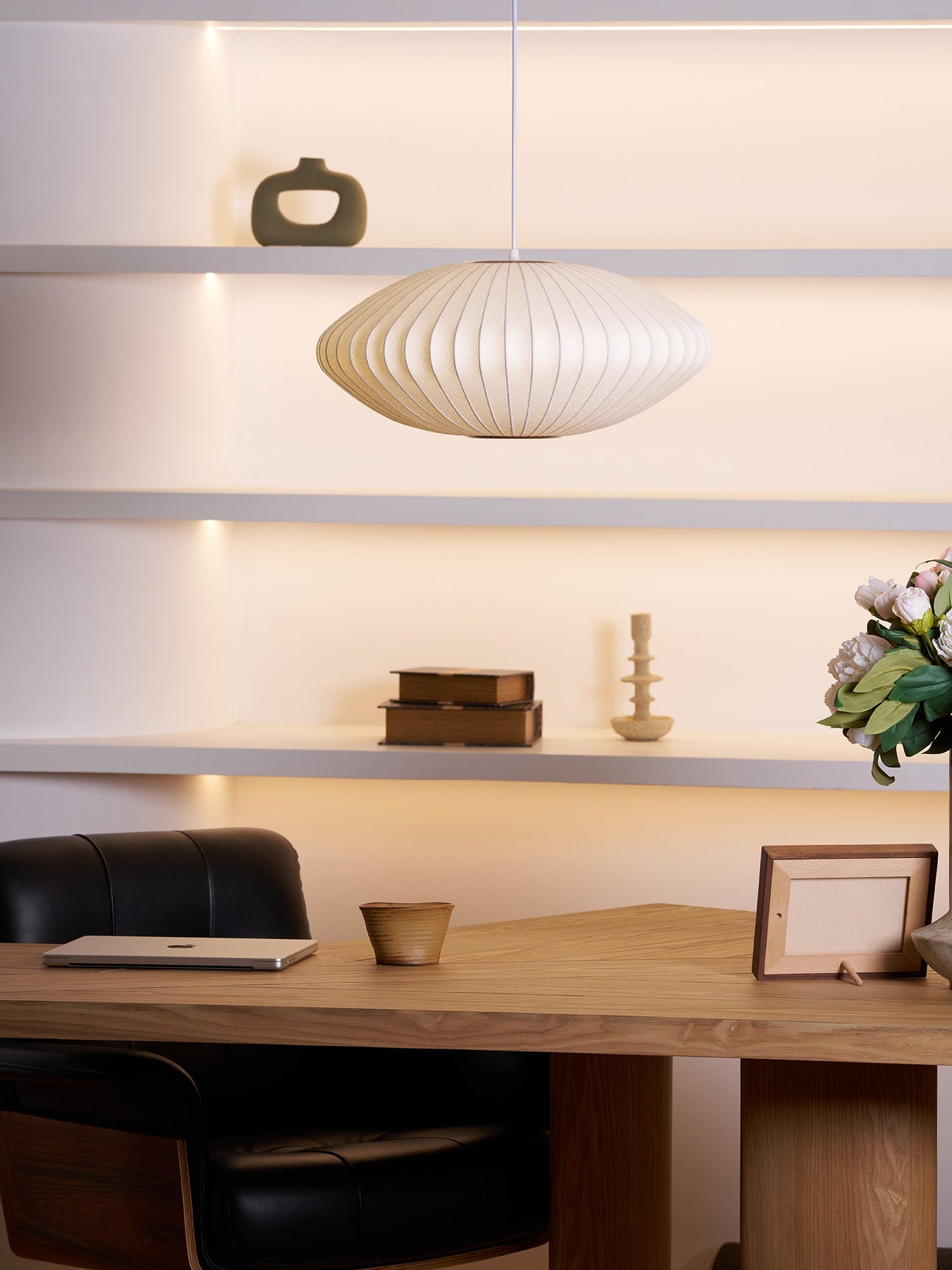 Hanglamp Scandinavisch met Geometrisch Draadframe en Zijden Kap