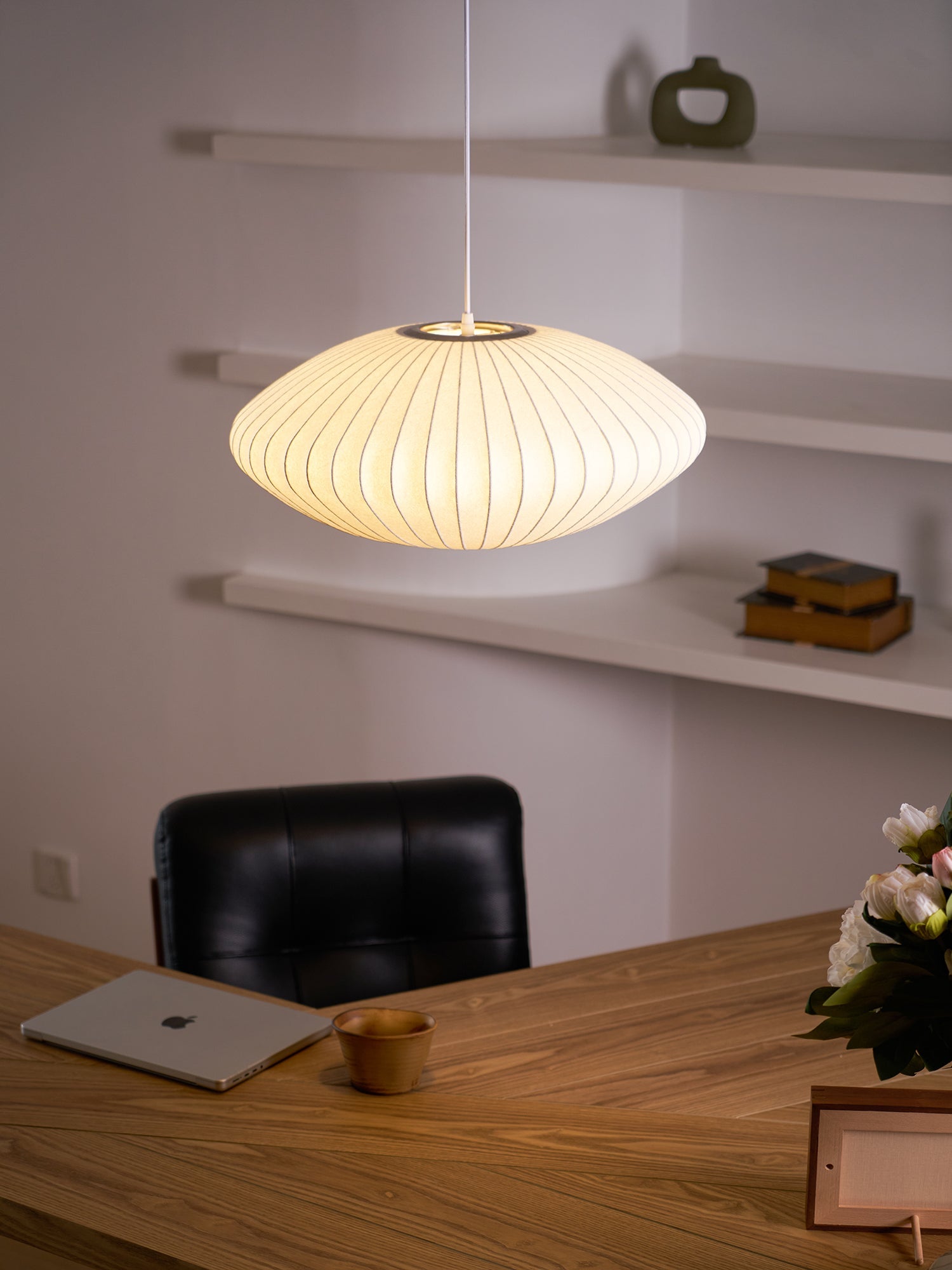 Hanglamp Scandinavisch met Geometrisch Draadframe en Zijden Kap