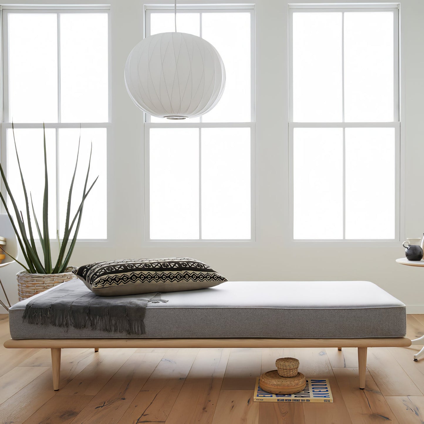 Hanglamp Scandinavisch met Geometrisch Draadframe en Zijden Kap