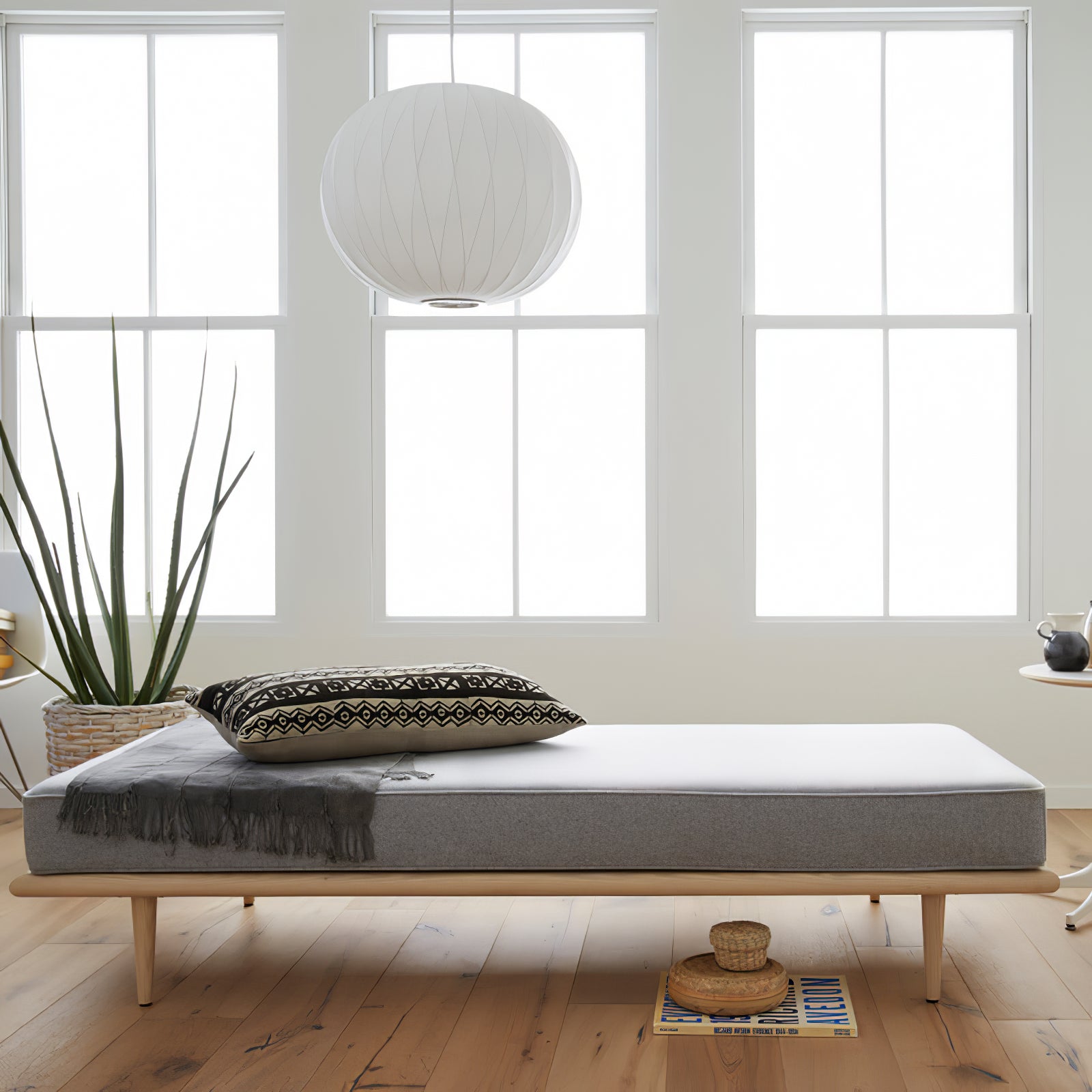 Hanglamp Scandinavisch met Geometrisch Draadframe en Zijden Kap