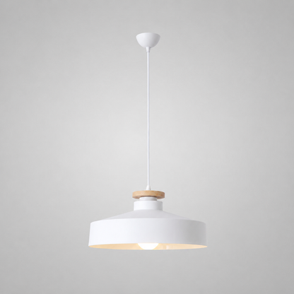 Hanglamp Scandinavisch met Houten Detail en Metalen Kap ##POS:5##