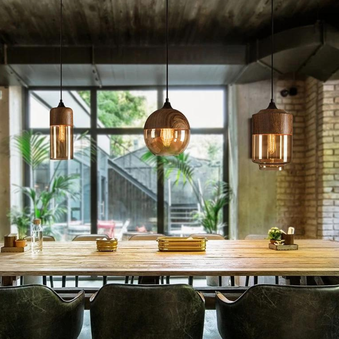 Hanglamp Scandinavisch met Houten Kap en Getint Glas voor Sfeervolle Verlichting
