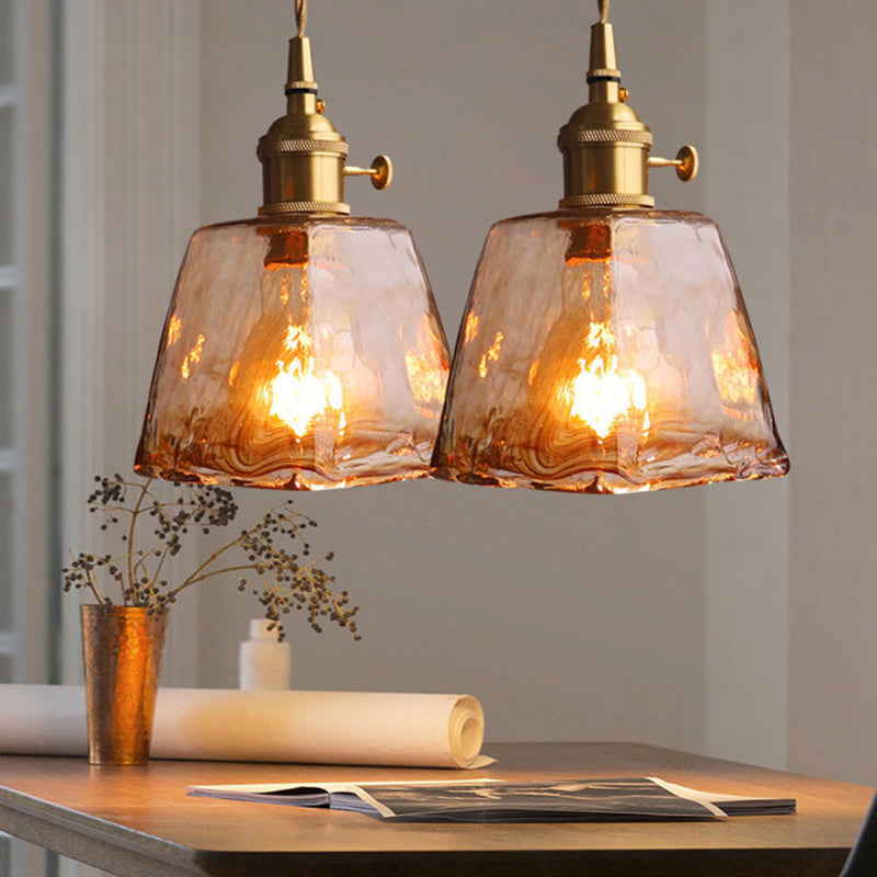 Hanglamp Vintage met Amberkleurig Waterglas Kap en Messing Fitting