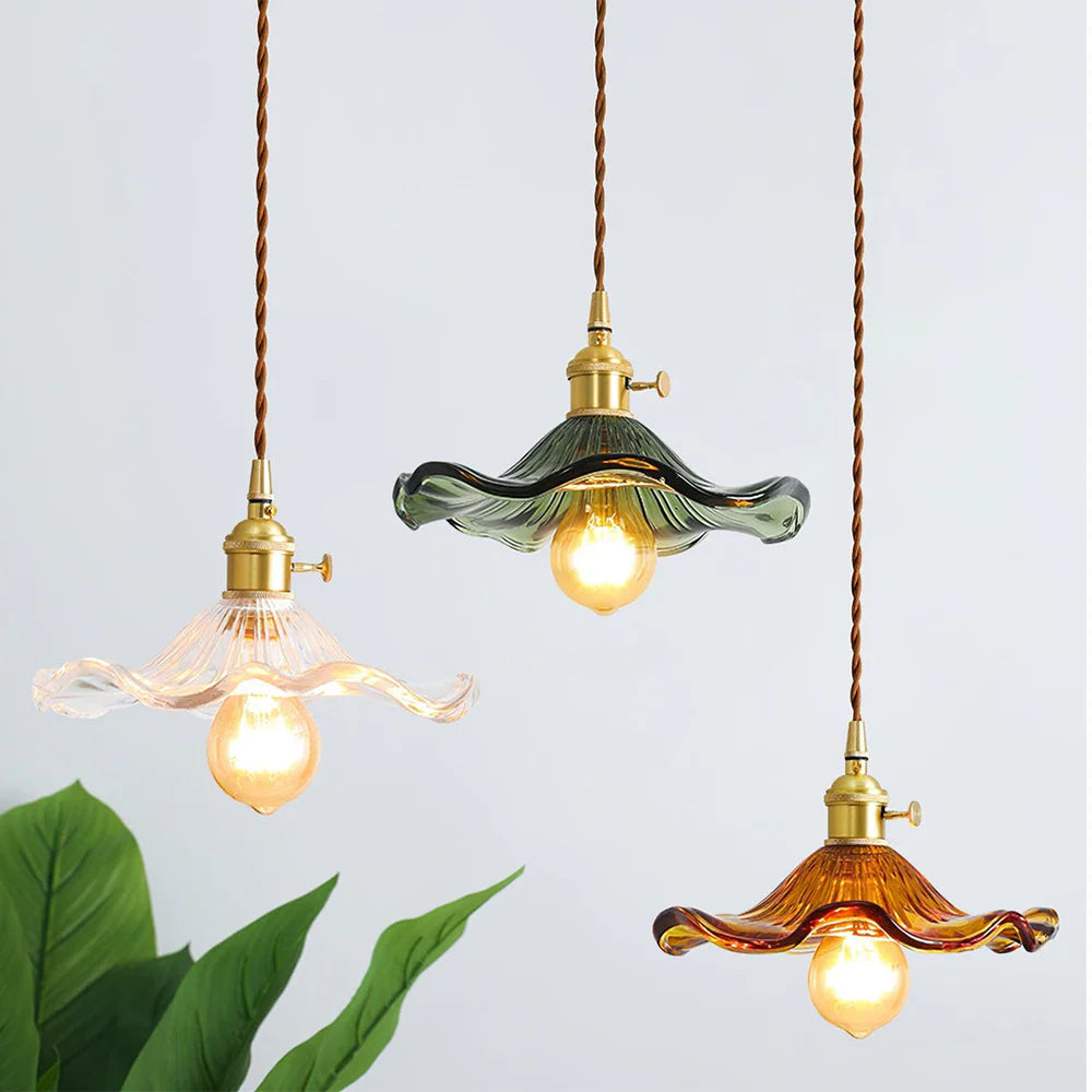 Hanglamp Vintage met Golvende Glazen Kap en Messing Fitting