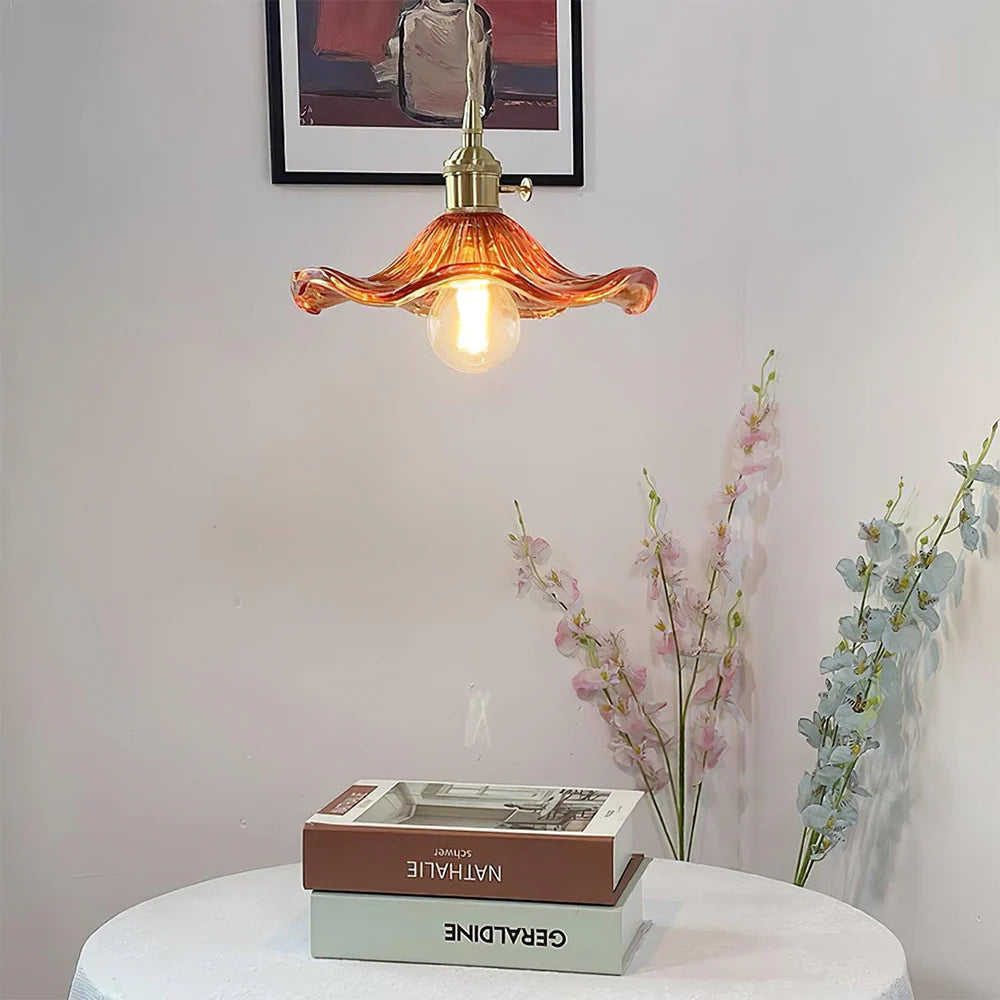 Hanglamp Vintage met Golvende Glazen Kap en Messing Fitting