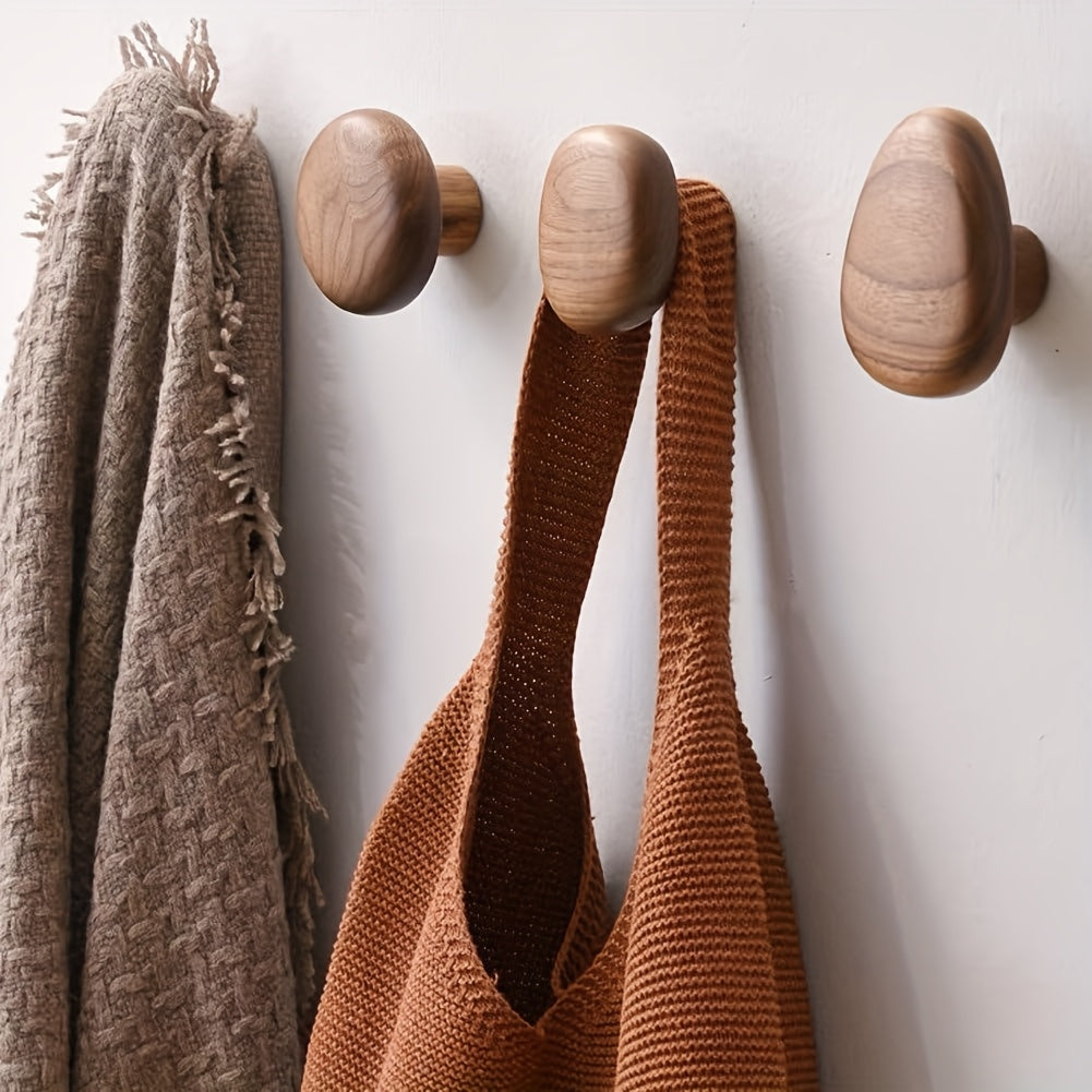 Houten Wandhaken Set met Ronde Kiezelvorm voor Jassen en Tassen