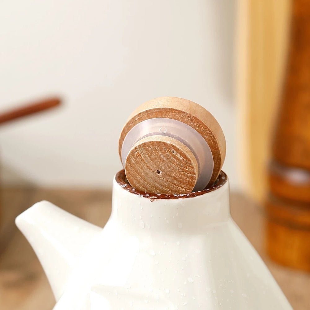 Keramische Olie- en Sausfles met Houten Dop en Aziatisch Motief