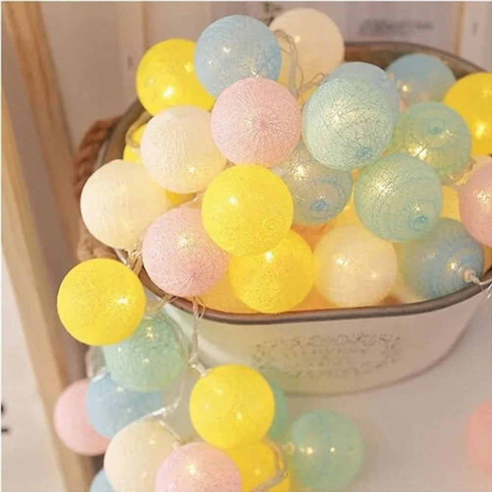 LED Lichtslinger met Ballen Decoratieve Sfeerverlichting