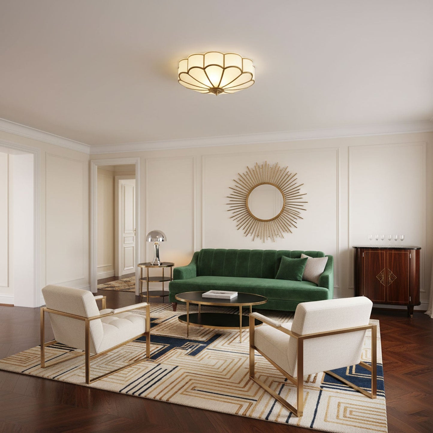 Plafondlamp Art Deco met Bloemblaadjes Kap en Messing Rand