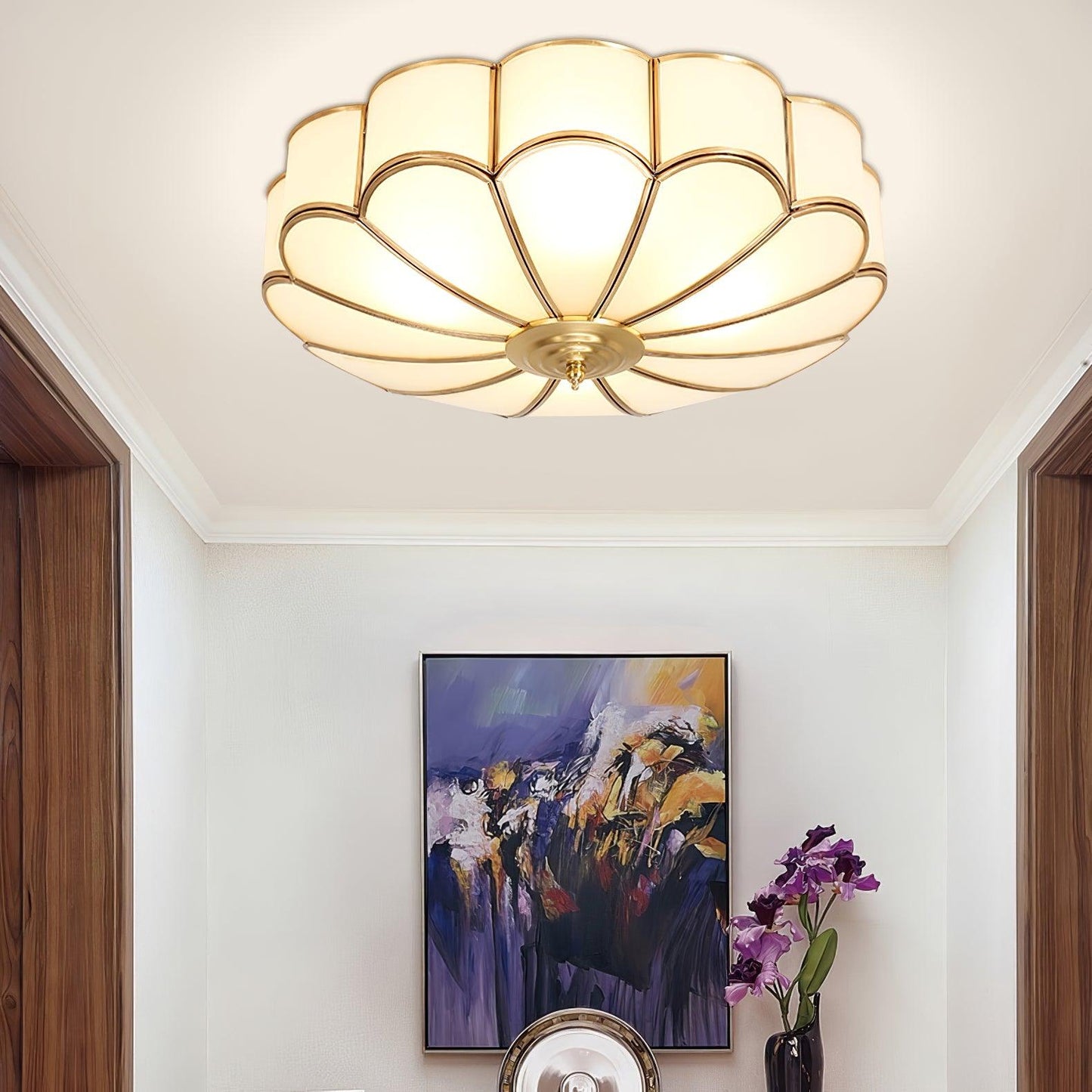 Plafondlamp Art Deco met Bloemblaadjes Kap en Messing Rand