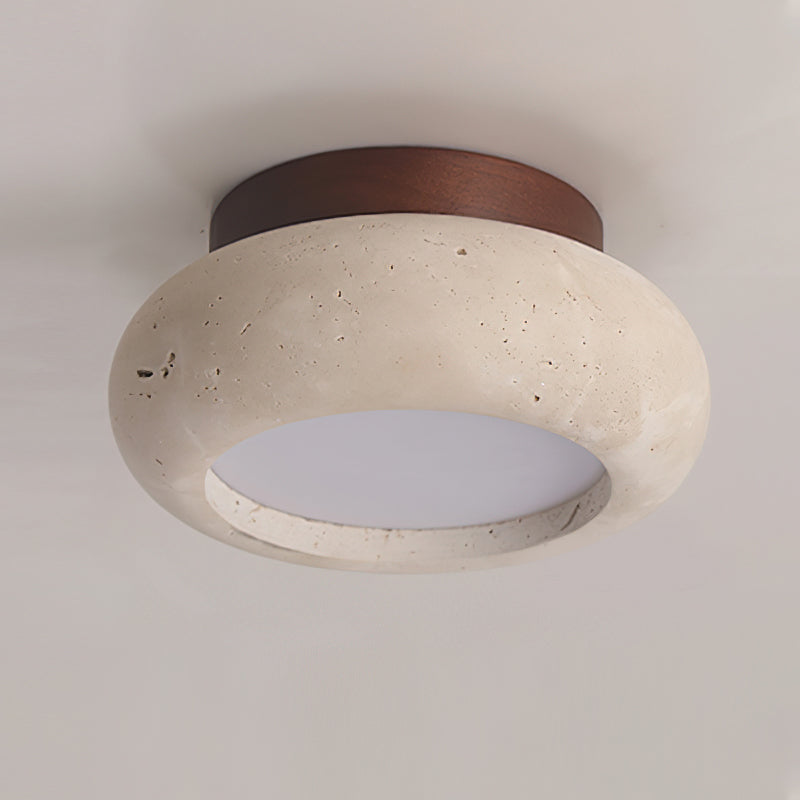 Plafondlamp Bohemian met Ronde Travertijn Kap en Houten Basis ##POS:15##