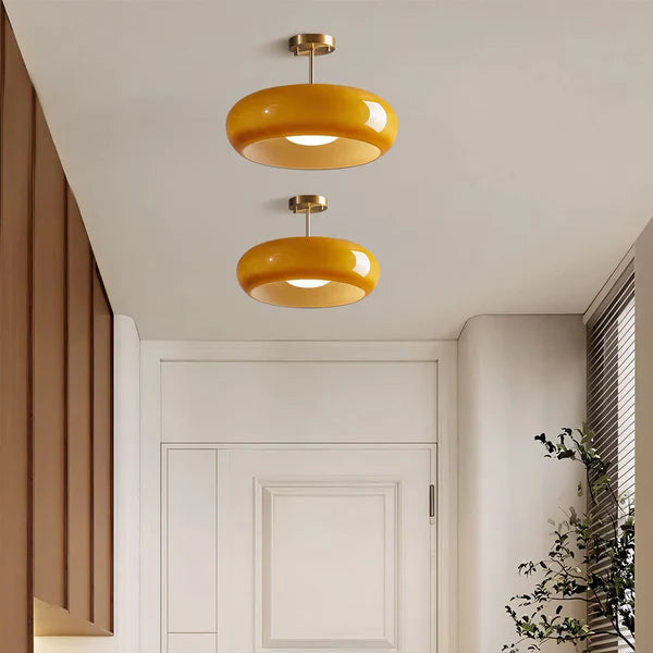 Plafondlamp Retro met Ronde Glazen Kap in Semi-Inbouw Stijl