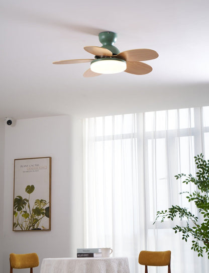 Plafondventilator met Lamp Bloembladdesign DC Motor 6 Snelheden