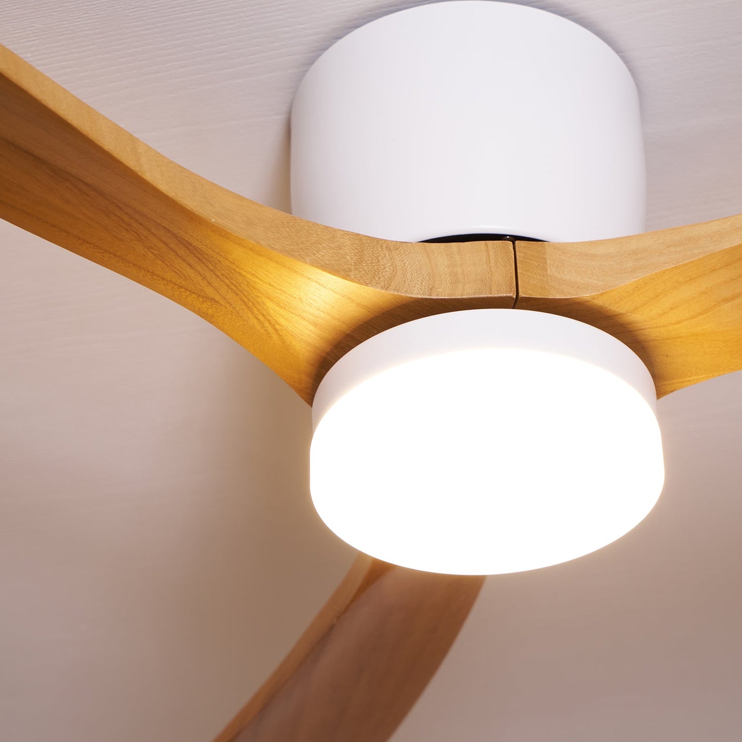 Plafondventilator Scandinavisch met LED Verlichting en Stille DC Motor