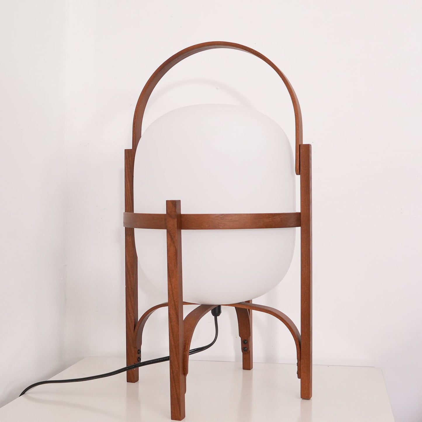 Tafellamp Lantaarn Scandinavisch met Glazen Bol en Houten Frame