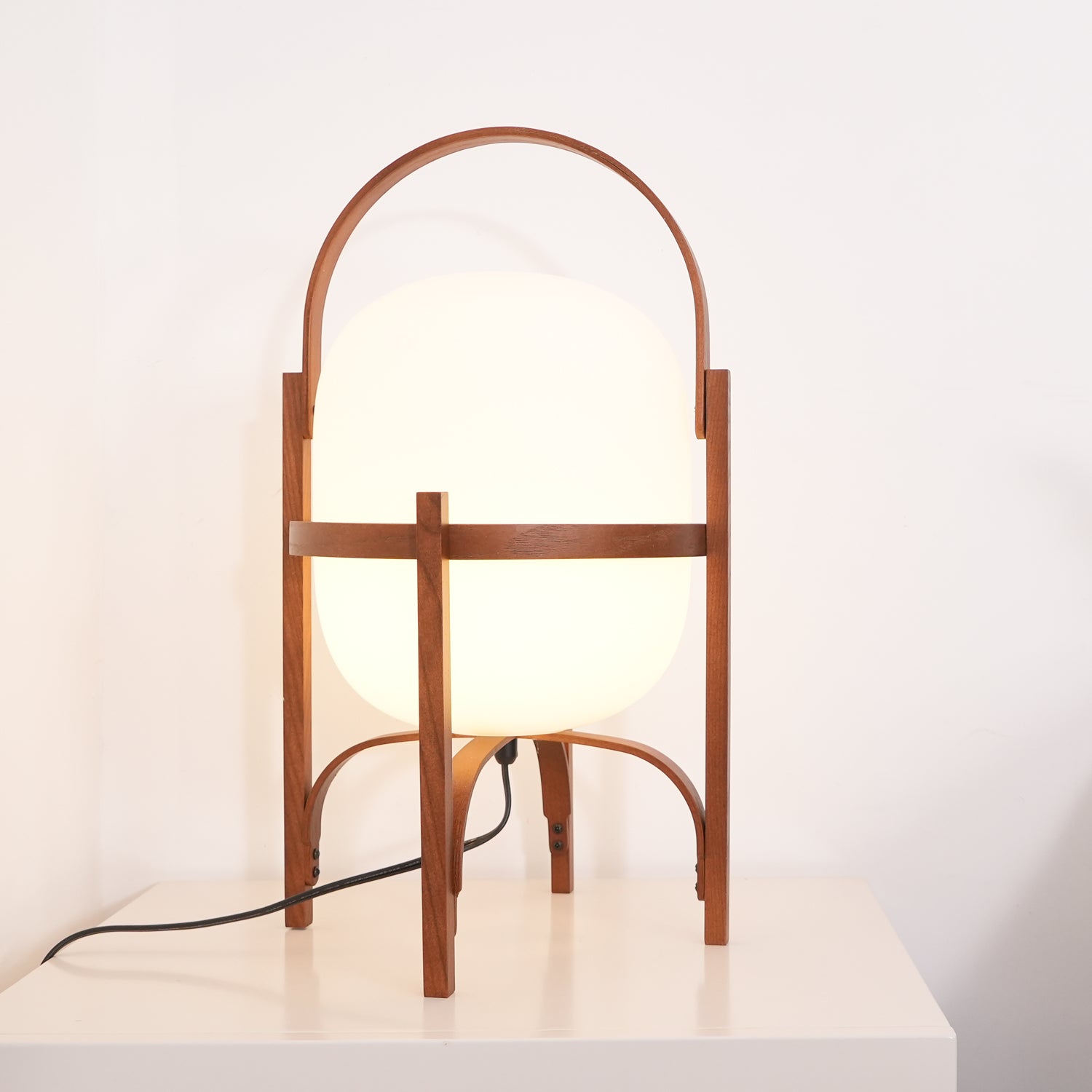 Tafellamp Lantaarn Scandinavisch met Glazen Bol en Houten Frame