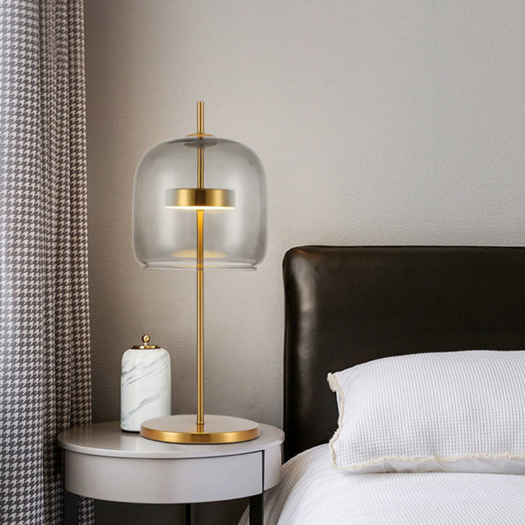 Tafellamp Modern met Glazen Kap en Gouden Voet