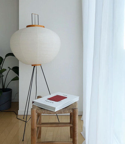 Vloerlamp Japandi Stijl met Rijstpapieren Kap en Driepoot Statief