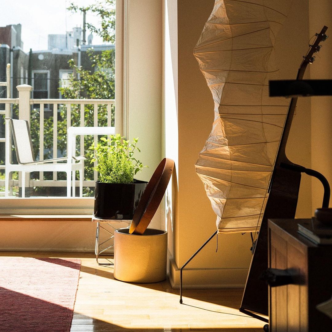 Vloerlamp Japandi Stijl met Rijstpapieren Kap en Driepoot Statief