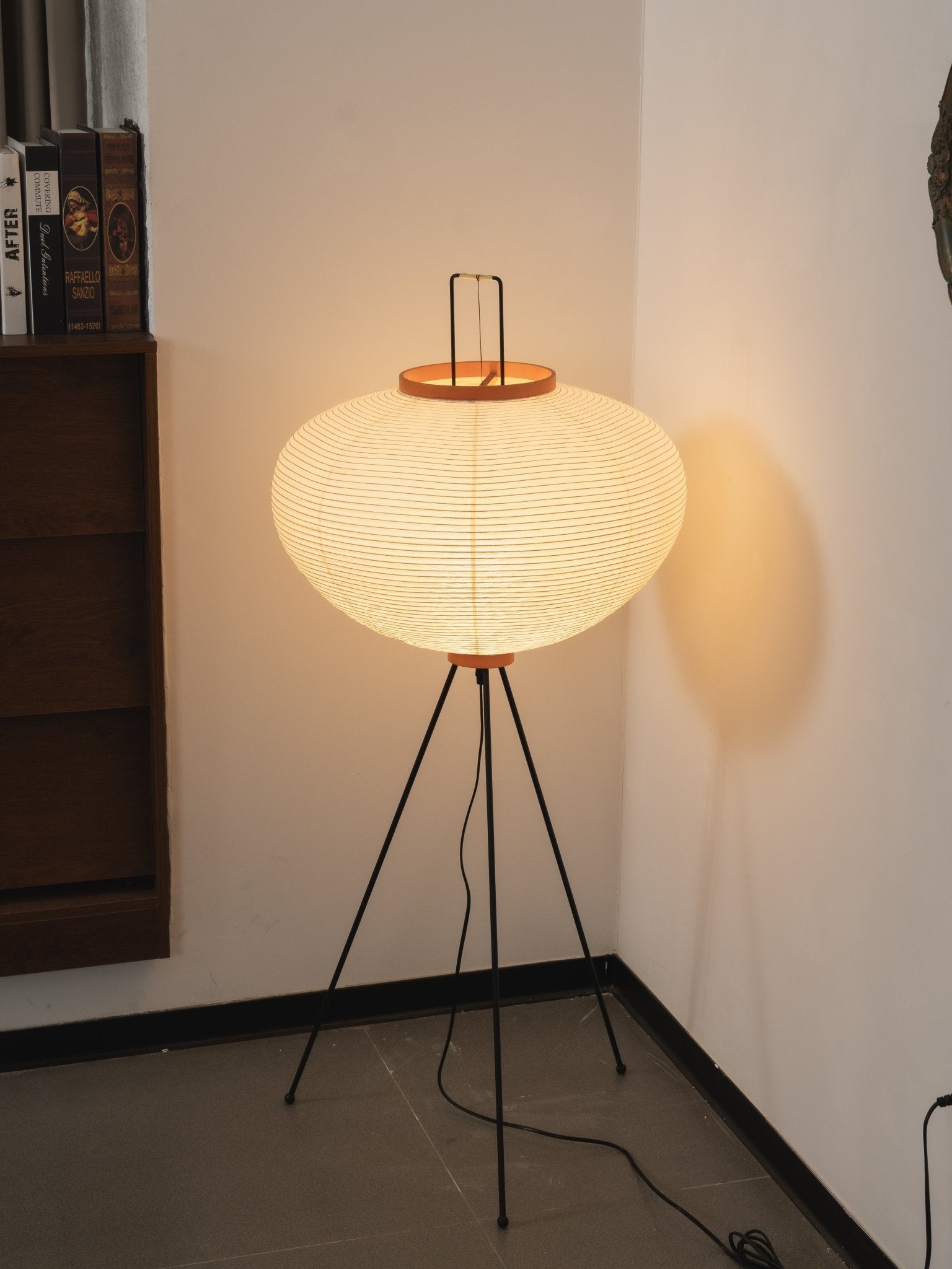 Vloerlamp Japandi Stijl met Rijstpapieren Kap en Driepoot Statief