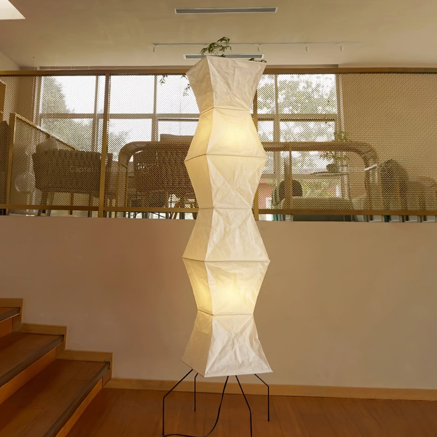 Vloerlamp Japandi Stijl met Rijstpapieren Kap en Driepoot Statief