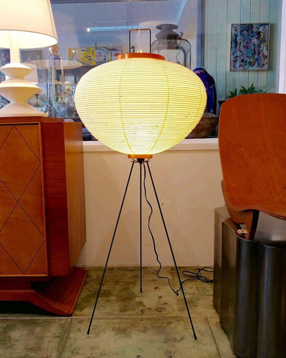 Vloerlamp Japandi Stijl met Rijstpapieren Kap en Driepoot Statief