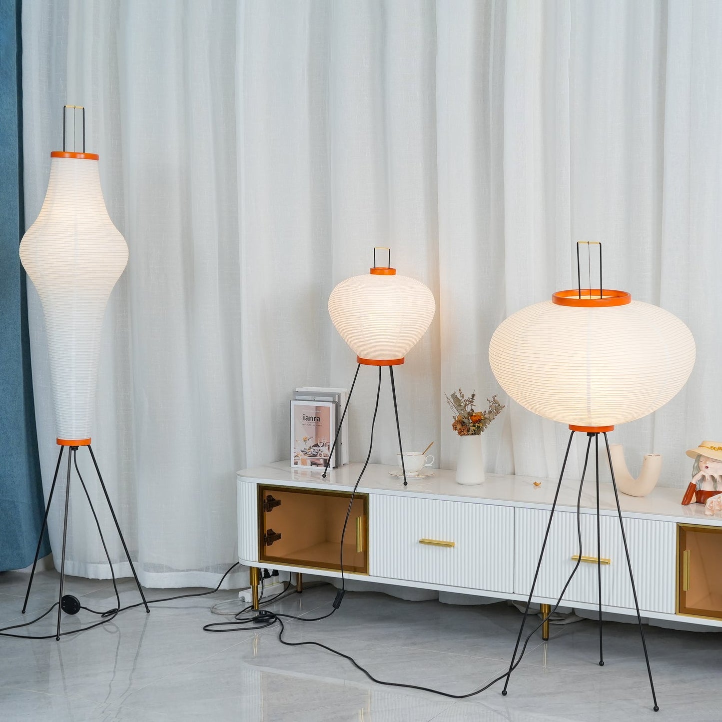 Vloerlamp Japandi Stijl met Rijstpapieren Kap en Driepoot Statief