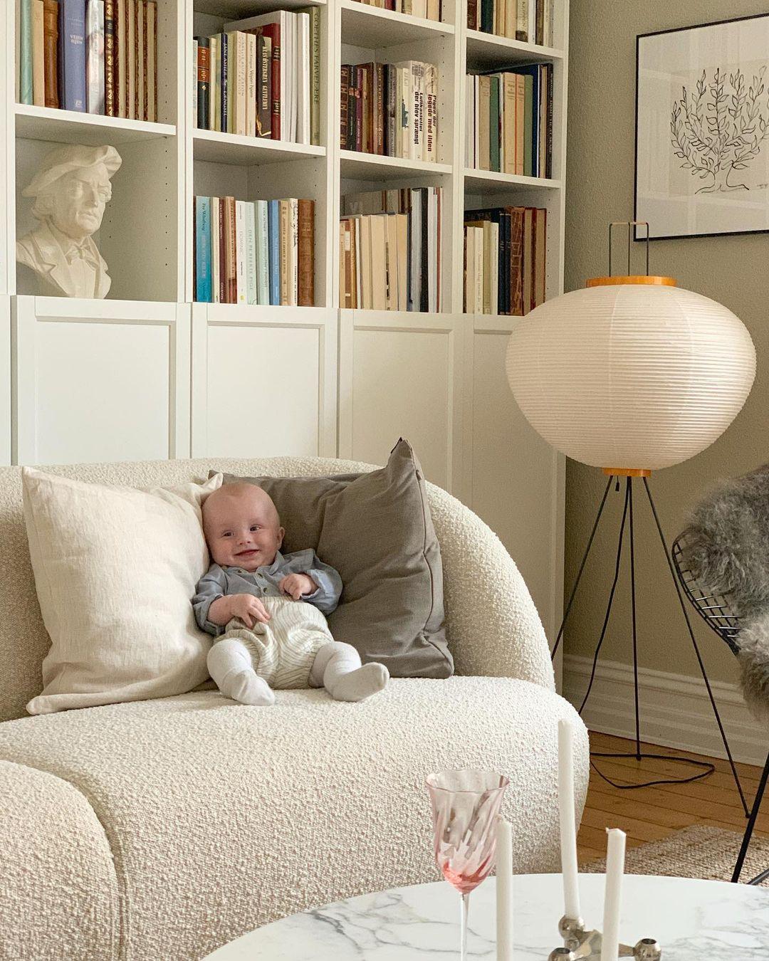 Vloerlamp Japandi Stijl met Rijstpapieren Kap en Driepoot Statief