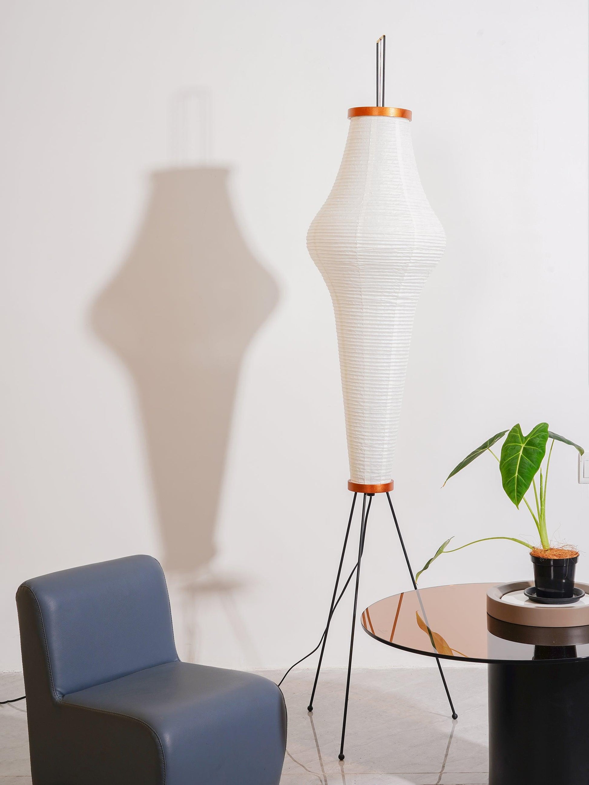 Vloerlamp Japandi Stijl met Rijstpapieren Kap en Driepoot Statief