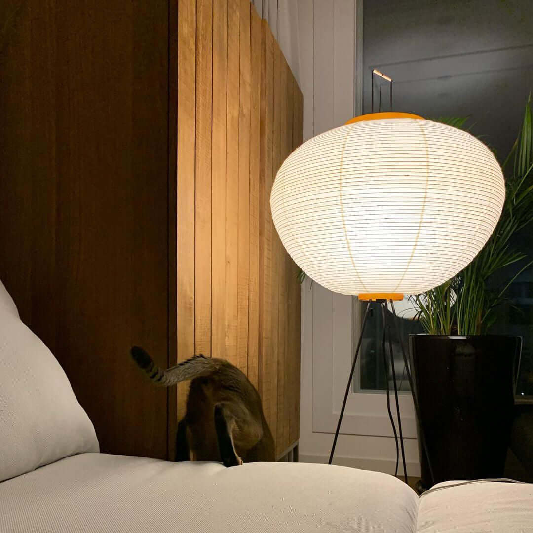 Vloerlamp Japandi Stijl met Rijstpapieren Kap en Driepoot Statief