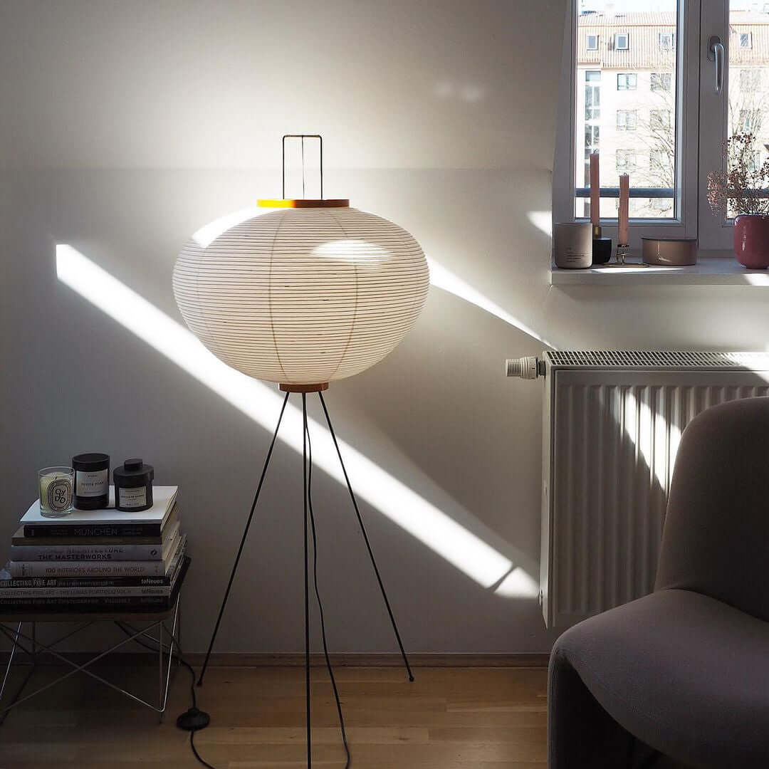 Vloerlamp Japandi Stijl met Rijstpapieren Kap en Driepoot Statief