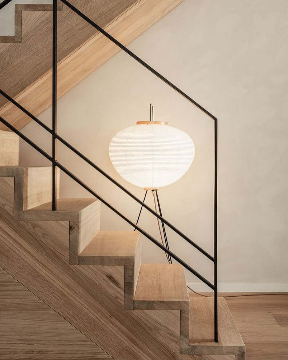 Vloerlamp Japandi Stijl met Rijstpapieren Kap en Driepoot Statief