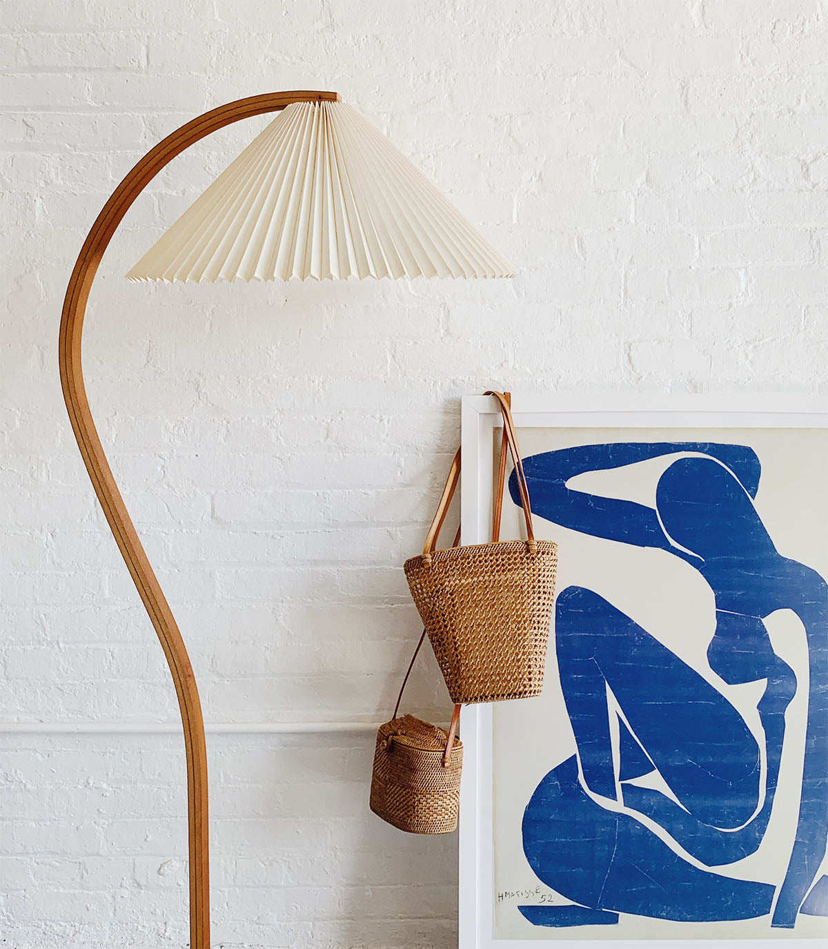 Vloerlamp Scandinavisch met Geplisseerde Kap en Boogvorm